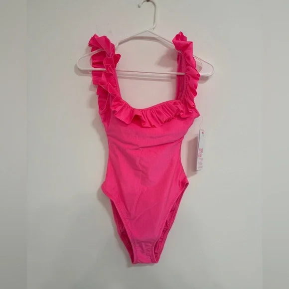 Lilly Pulitzer ruffle one piece bathing suit - Picture 1 of 5